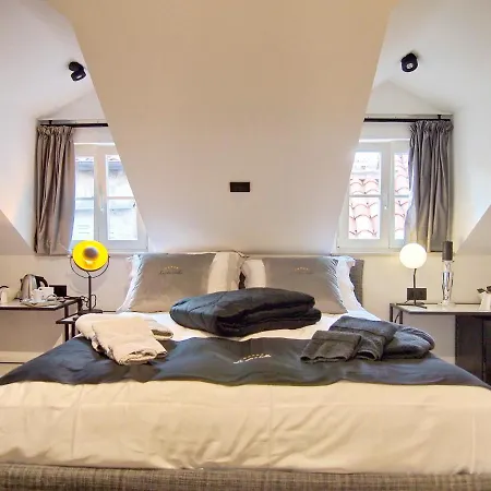 La E Bella Iii Guest house 4*