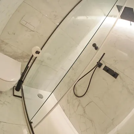 ゲストハウス La E Bella Iii ドゥブロブニク